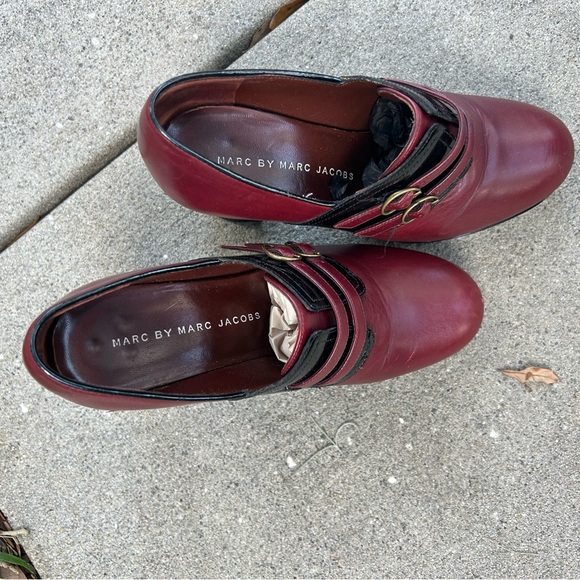 Maroon and black Marc Jacobs chunky heel - Picture 4 of 4